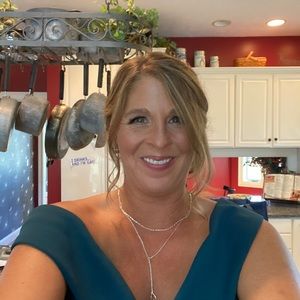 Meet your Posher, Nikki